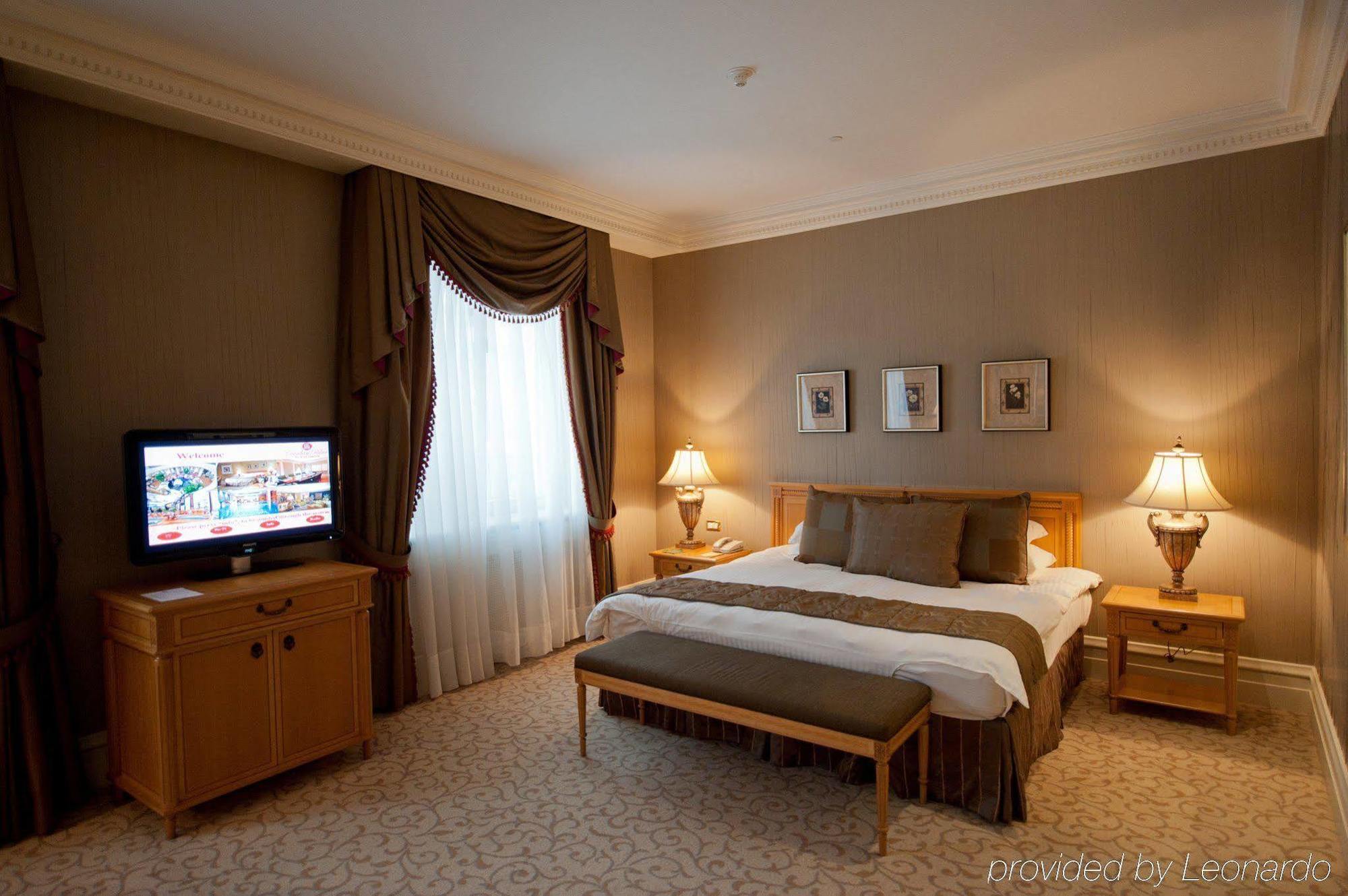 Donbass Palace Hotel Donetsk Room photo